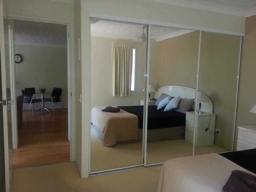 Koala Cove Holiday Apartments Голд-Кост Экстерьер фото
